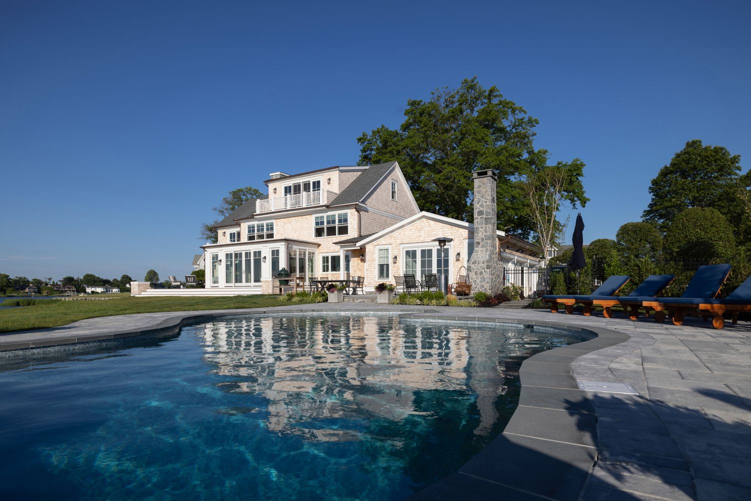 17 Harbor Drive